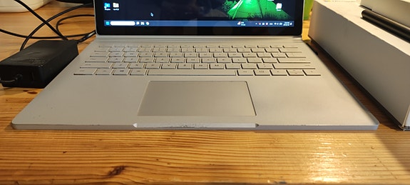 Product image 2 of 9