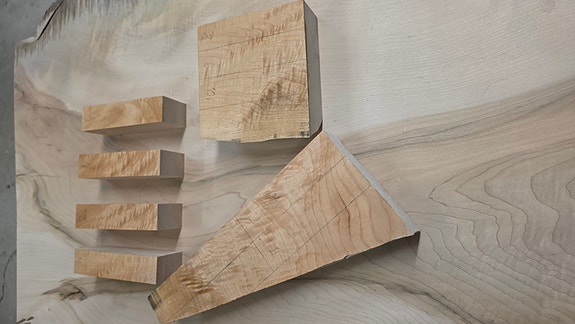 Product image 1 of 7