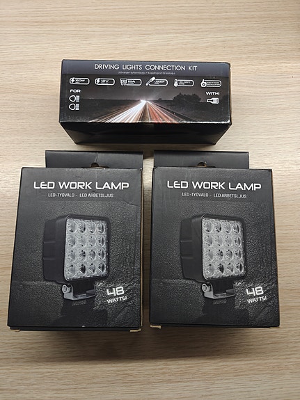 Product image 1 of 3