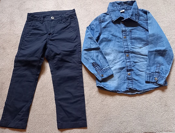 Product image 1 of 2
