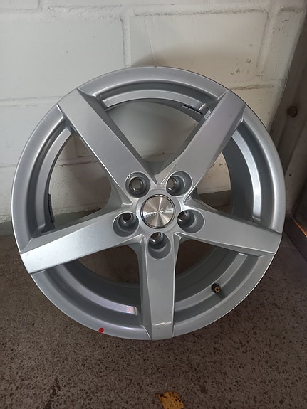 Product image 3 of 8
