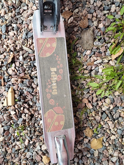 Product image 3 of 8