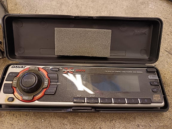 Product image 2 of 4