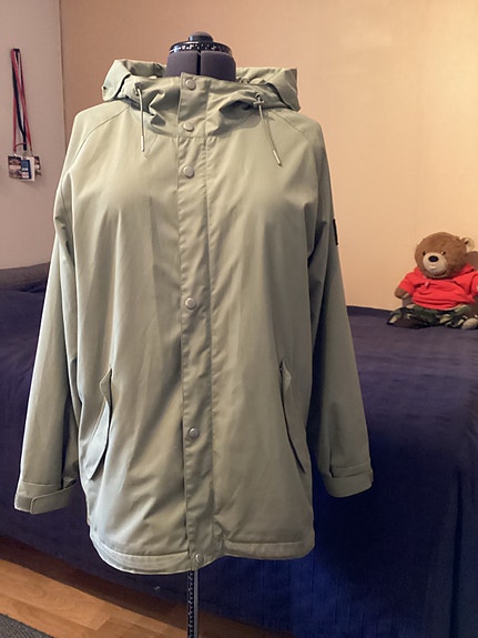 Product image 1 of 9