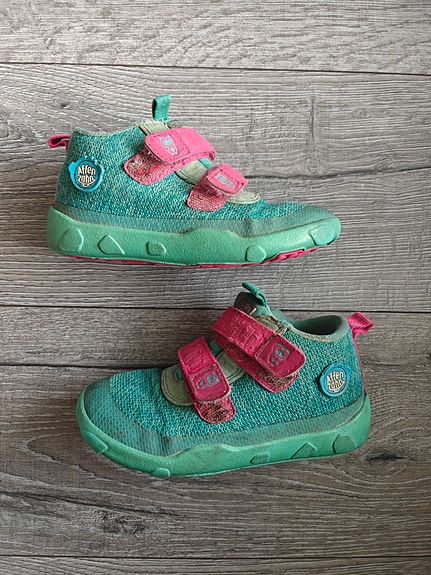 Product image 1 of 10