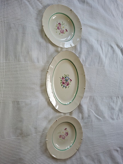 Product image 1 of 12