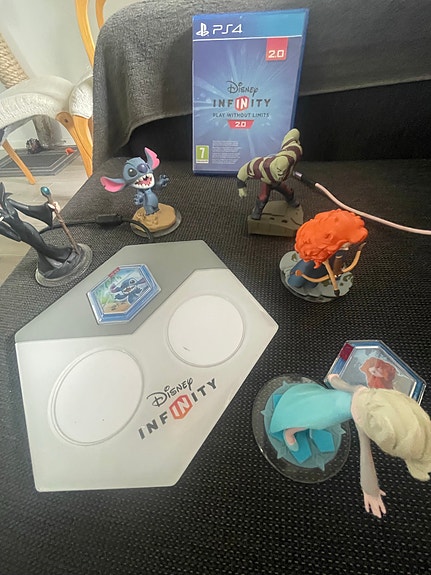 Product image 1 of 8
