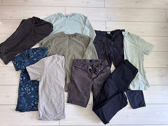 Product image 1 of 4
