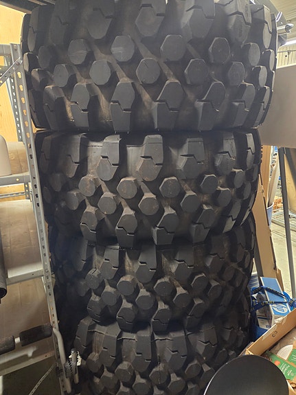 Product image 1 of 4