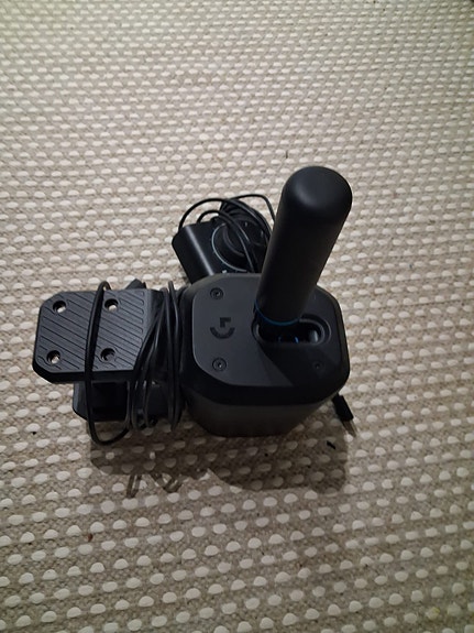 Product image 1 of 3