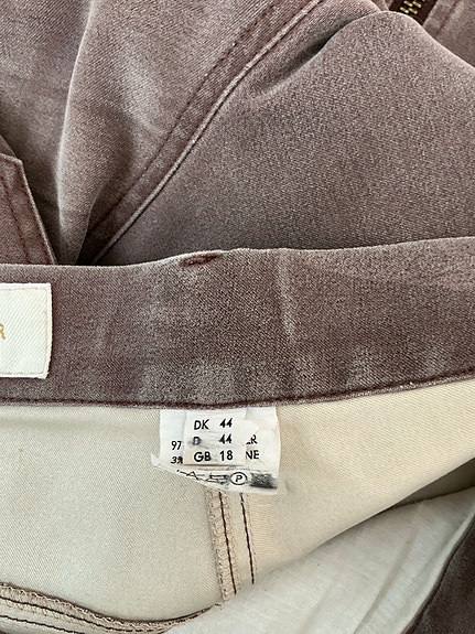 Product image 9 of 11