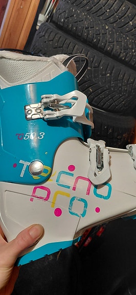 Product image 1 of 3