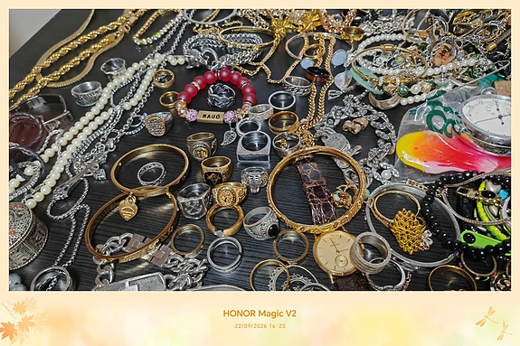 Product image 11 of 39