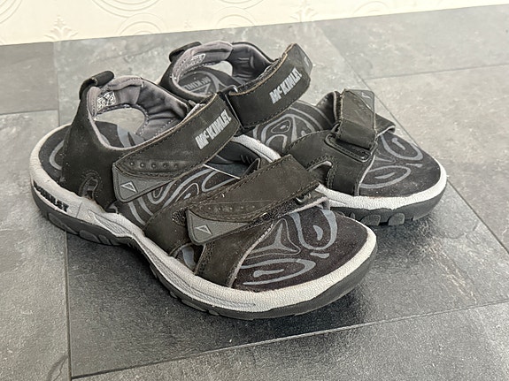 Product image 1 of 7