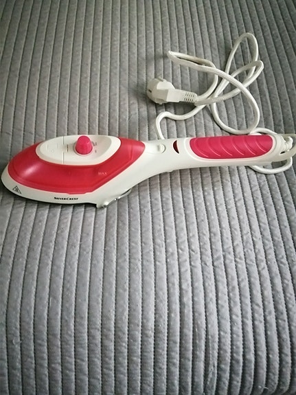 Product image 1 of 2