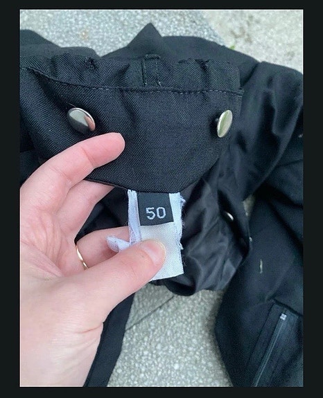 Product image 2 of 11
