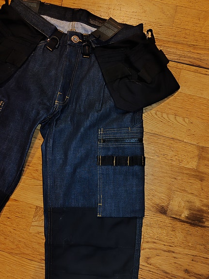 Product image 1 of 7