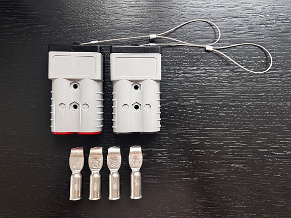 Product image 1 of 2