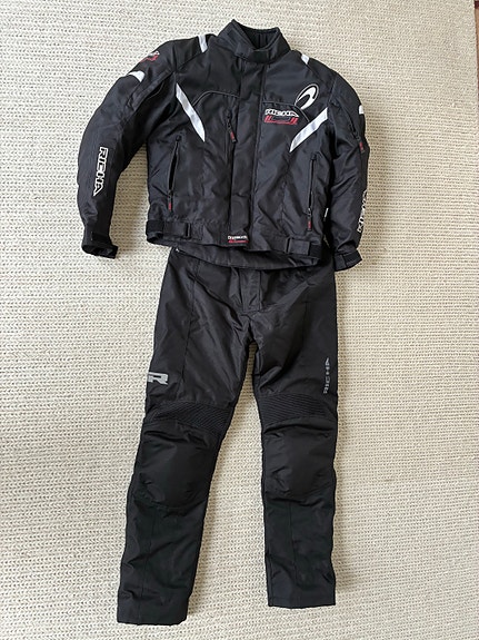 Product image 1 of 4