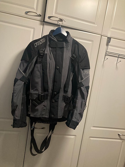 Product image 1 of 6