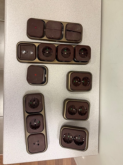 Product image 1 of 5