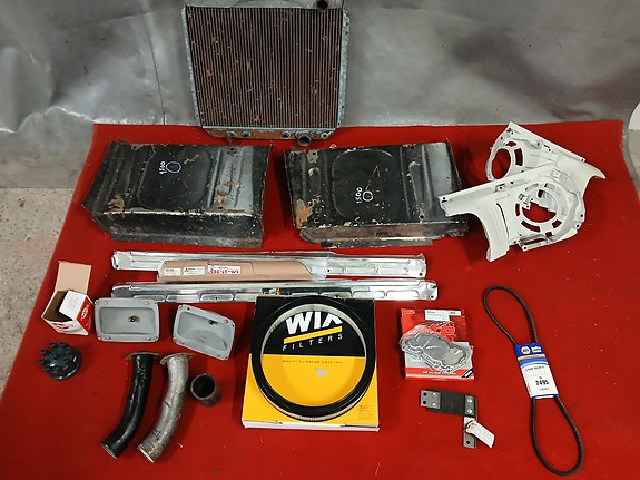 Product image 1 of 3