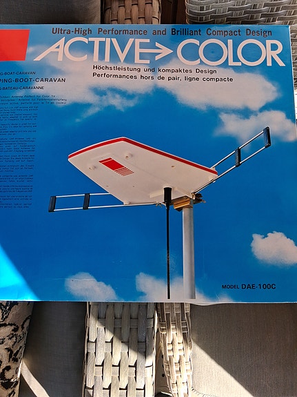 Product image 1 of 3