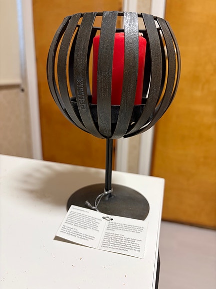 Product image 1 of 2