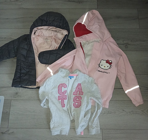 Product image 1 of 3