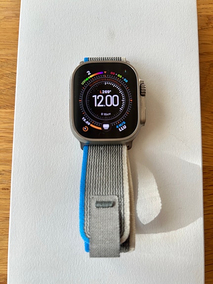 Product image 1 of 6