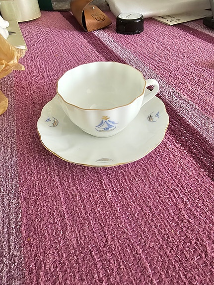 Product image 1 of 7