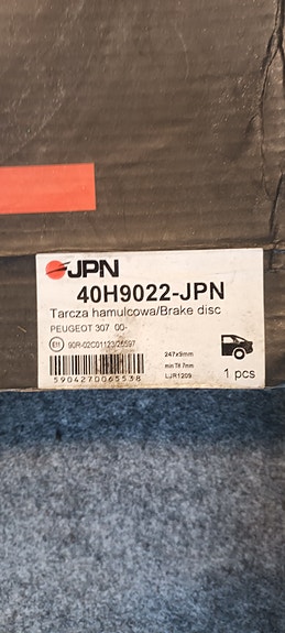 Product image 1 of 3