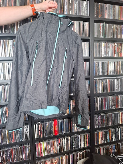 Product image 1 of 3