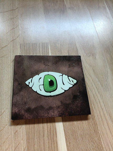 Product image 1 of 3