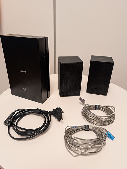 Product image 1 of 4