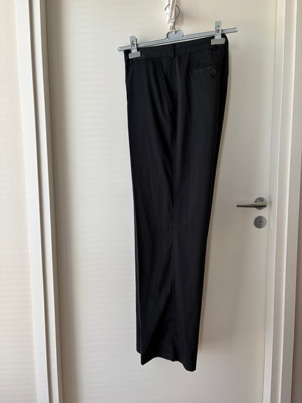Product image 1 of 9