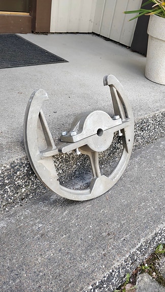 Product image 1 of 2