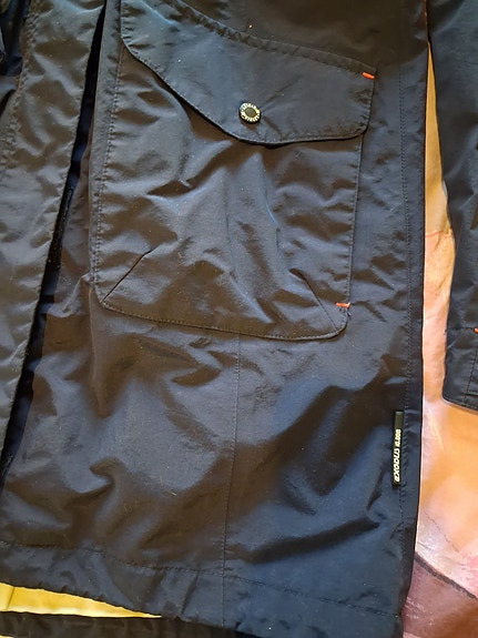 Product image 2 of 18