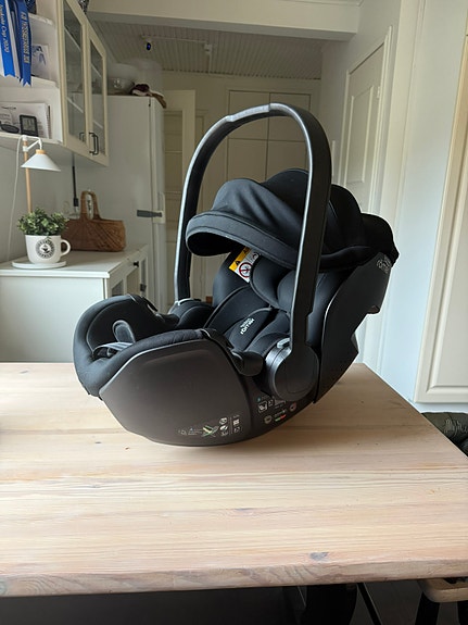 Product image 1 of 3