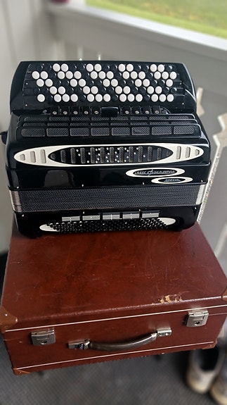 Product image 1 of 4