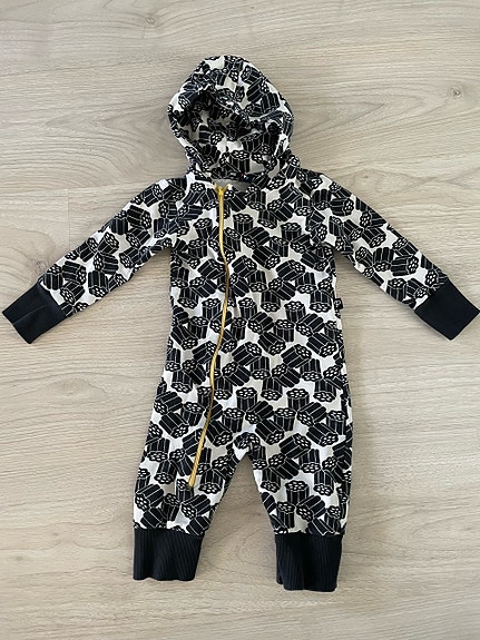 Product image 1 of 4