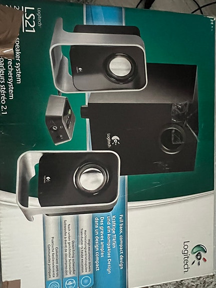 Product image 1 of 2