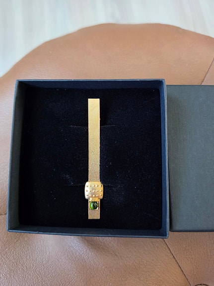 Product image 1 of 8