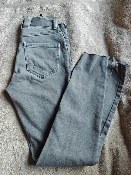 Product image 1 of 7