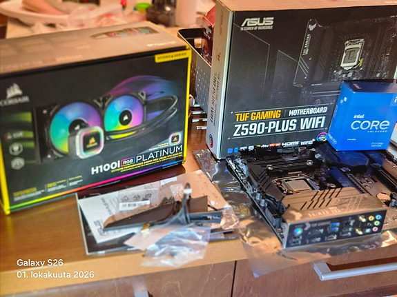 Asus TUF Z590‑PLUS WIFI + Intel Core i7‑11700K + Corsair H100i RGB