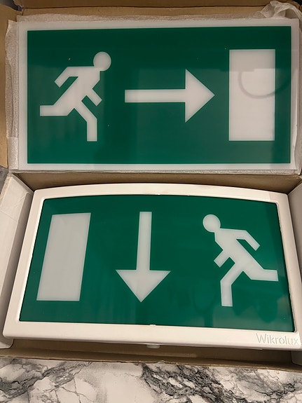 Product image 1 of 4
