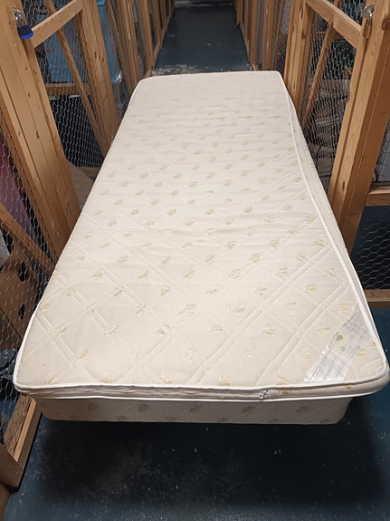 Product image 1 of 9