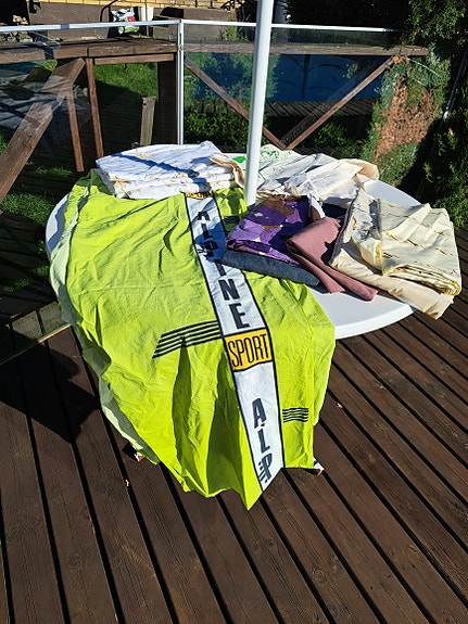 Product image 1 of 8