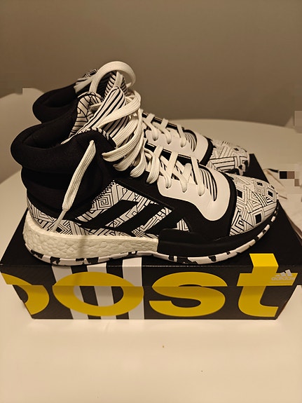 Product image 1 of 8
