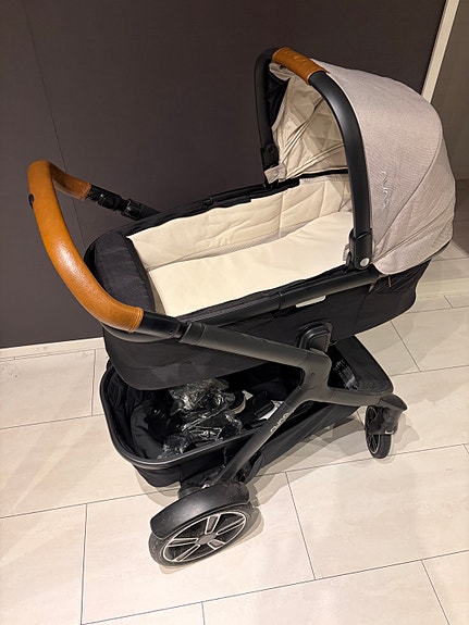 Product image 1 of 9